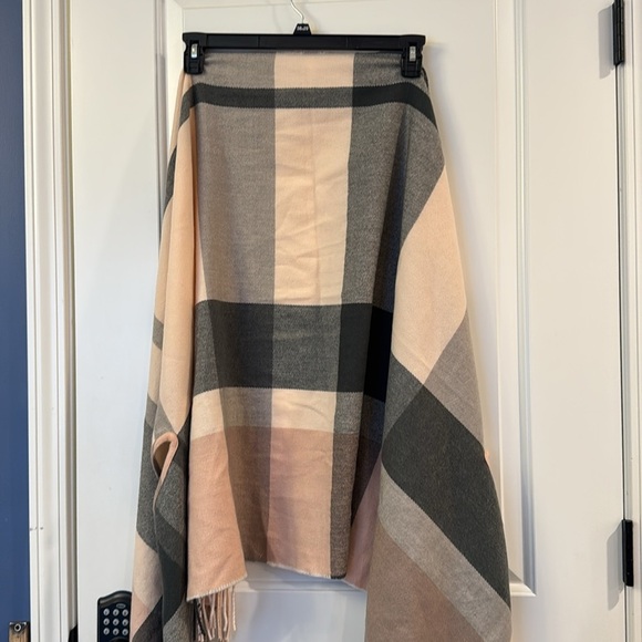 J. Crew shawl with arm holes/ poncho style - Picture 5 of 8